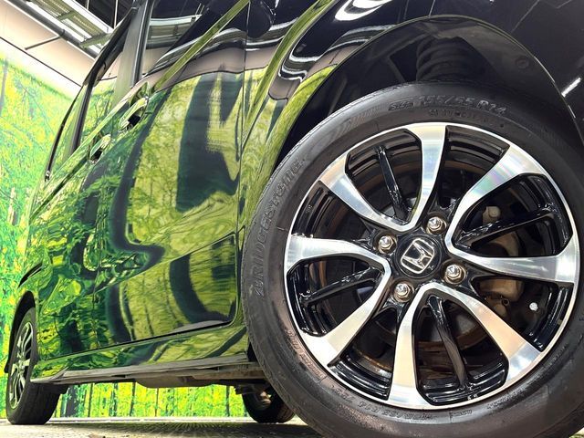 HONDA N BOX CUSTOM 2018