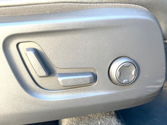 VOLVO VOLVO XC40 2022