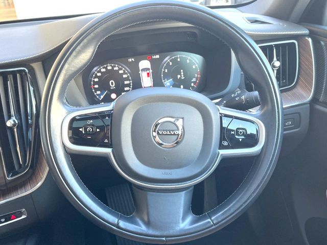 VOLVO VOLVO XC60 2021