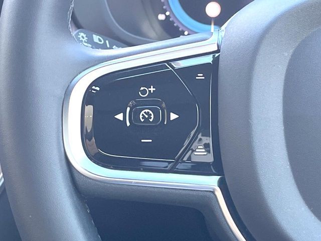 VOLVO VOLVO XC60 2023