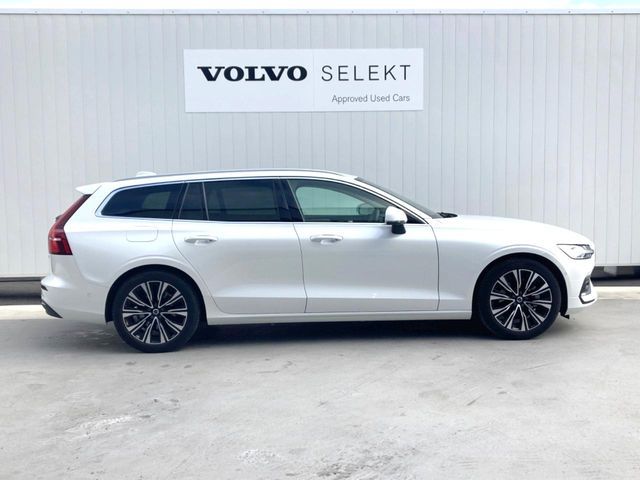 VOLVO VOLVO V60 2023