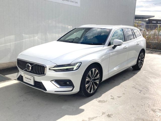 VOLVO VOLVO V60 2023
