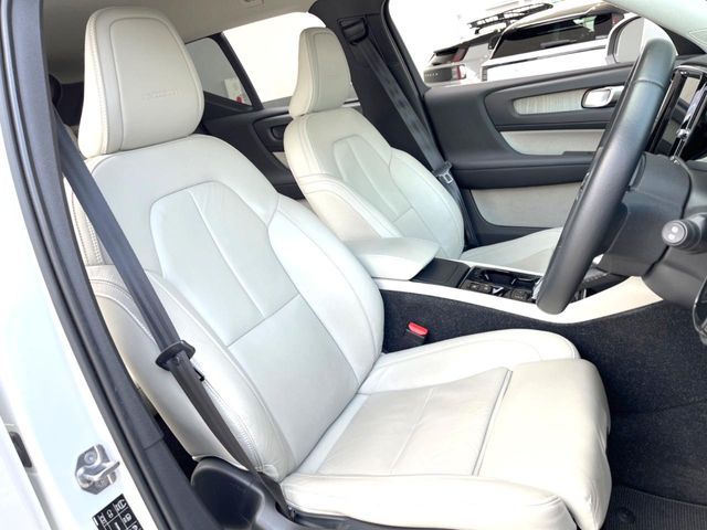 VOLVO VOLVO XC40 2018