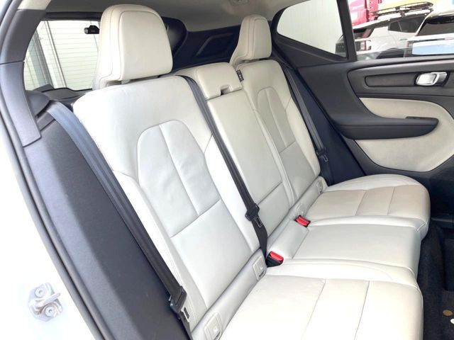 VOLVO VOLVO XC40 2018