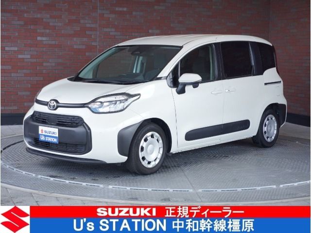 TOYOTA SIENTA 2022