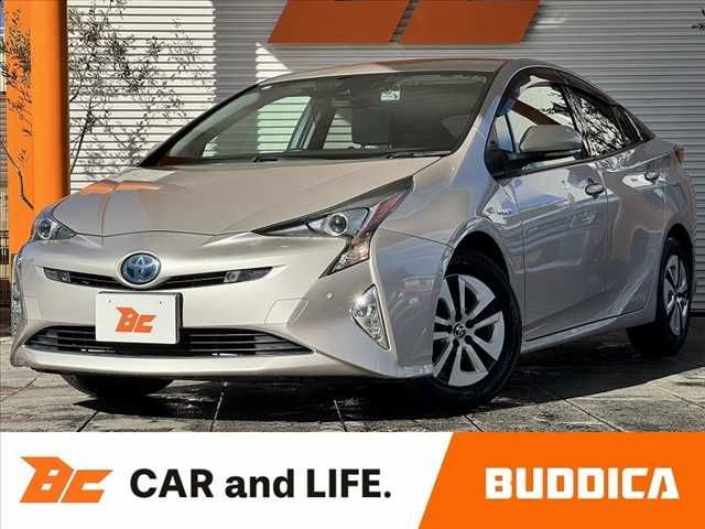 TOYOTA PRIUS 2017