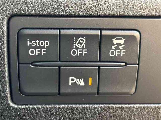 MAZDA AXELA SPORTS 2017