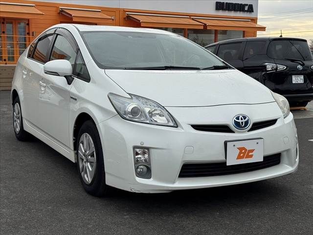 TOYOTA PRIUS 2010