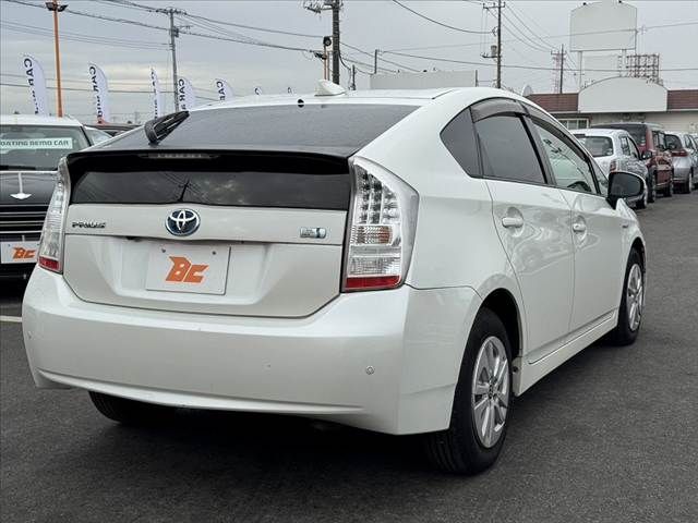 TOYOTA PRIUS 2010