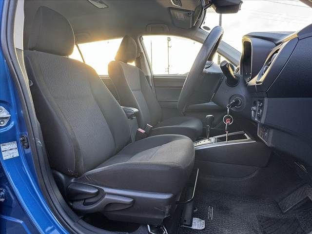 TOYOTA COROLLA FIELDER 2016