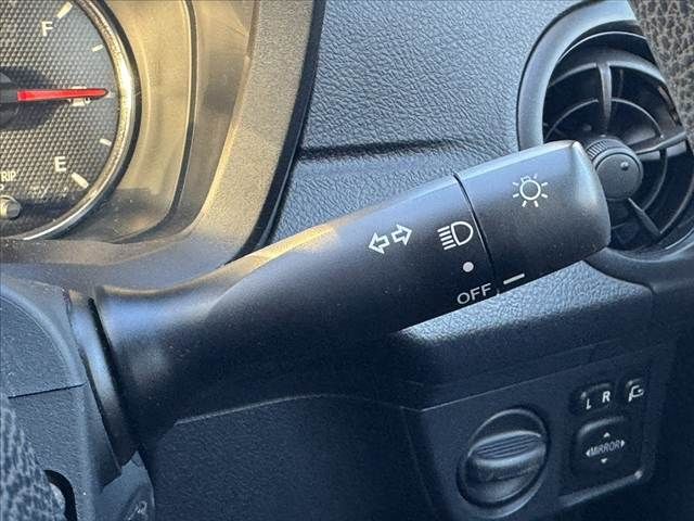 TOYOTA COROLLA FIELDER 2016