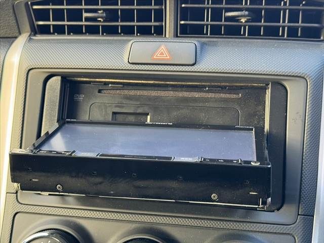 TOYOTA COROLLA FIELDER 2016