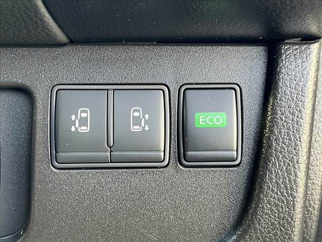 NISSAN SERENA  S-HYBRID 2016