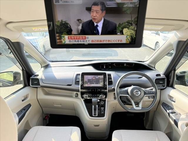 NISSAN SERENA  S-HYBRID 2017