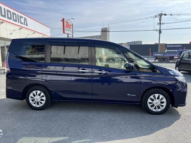 NISSAN SERENA  S-HYBRID 2017