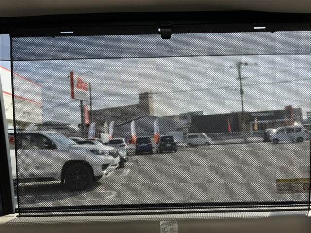 NISSAN SERENA  S-HYBRID 2017