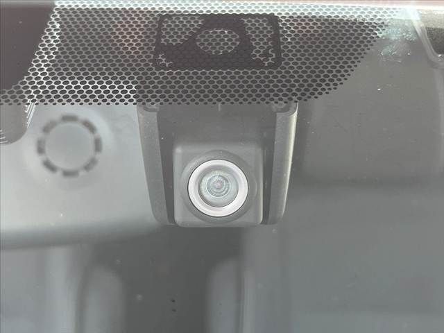 TOYOTA ESQUIRE HYBRID 2015