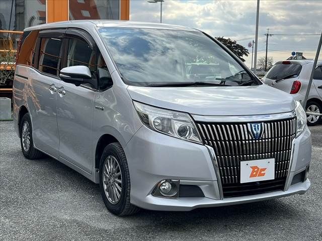 TOYOTA ESQUIRE HYBRID 2015