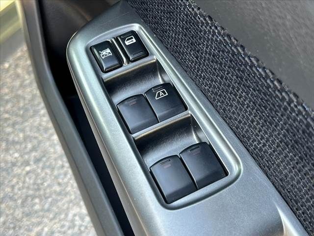 SUBARU FORESTER 2010