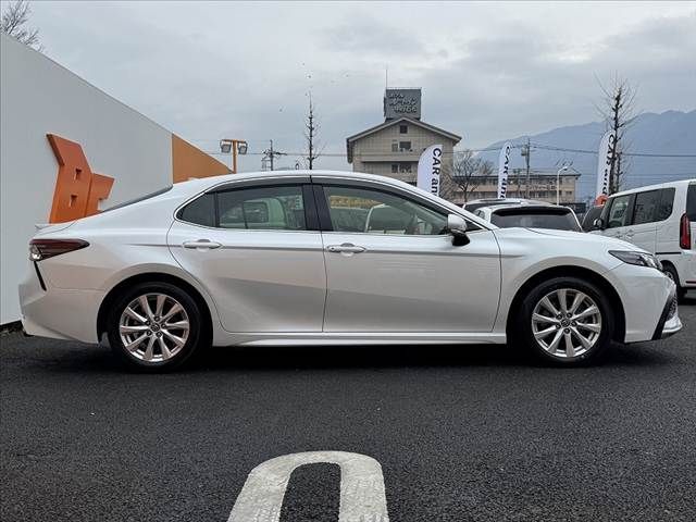 TOYOTA CAMRY HYBRID 2023