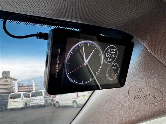 TOYOTA CAMRY HYBRID 2023