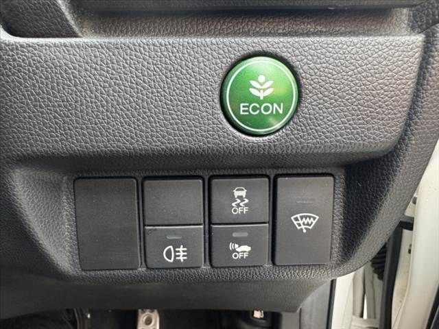 HONDA FIT HYBRID 2013