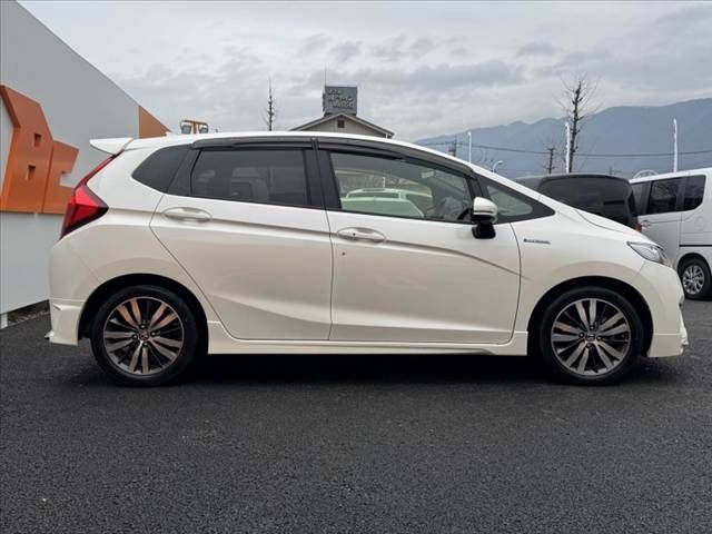 HONDA FIT HYBRID 2013