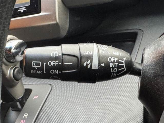 HONDA FREED Spike 2012