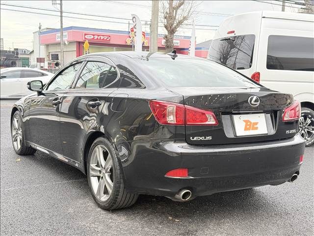 TOYOTA LEXUS IS250 2011