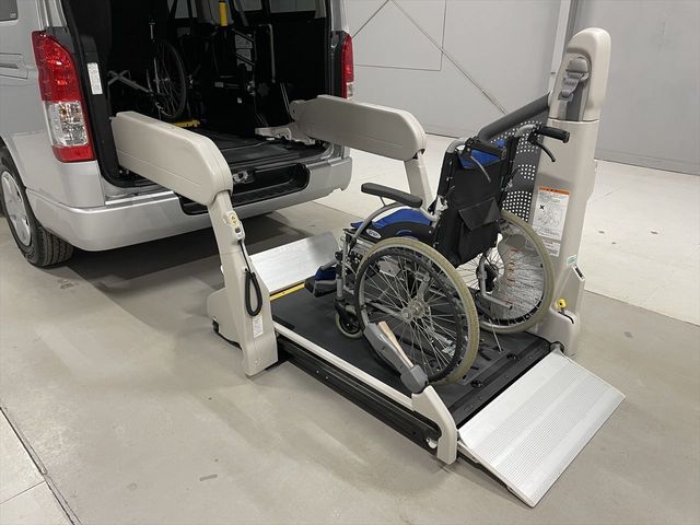 TOYOTA HIACE van 1.25t 2WD 2017