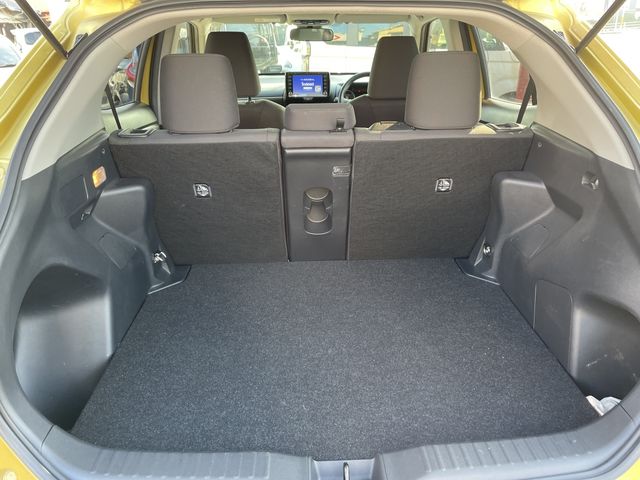 TOYOTA YARIS CROSS 2021