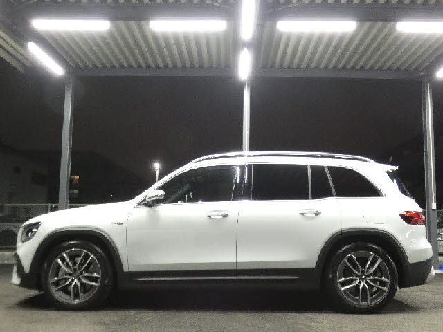 MERCEDES BENZ MERCEDES AMG GLB class 2022