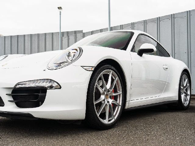 PORSCHE PORSCHE 911 2013