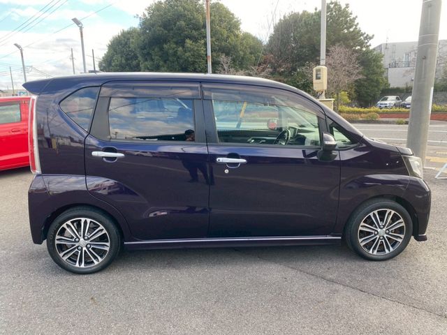 DAIHATSU MOVE CUSTOM 2016