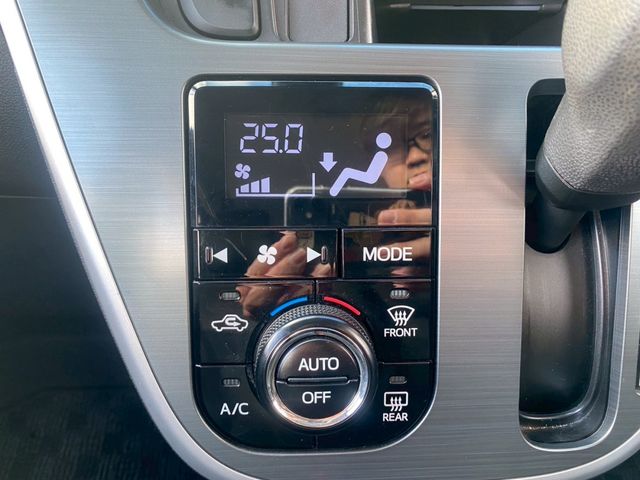 DAIHATSU MOVE CUSTOM 2016