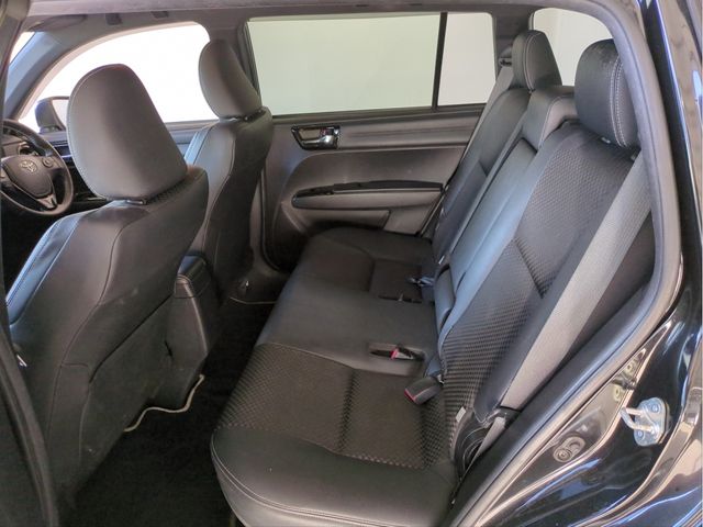 TOYOTA COROLLA FIELDER HYBRID 2017