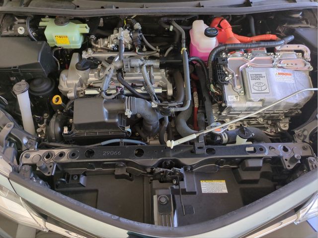 TOYOTA COROLLA FIELDER HYBRID 2017