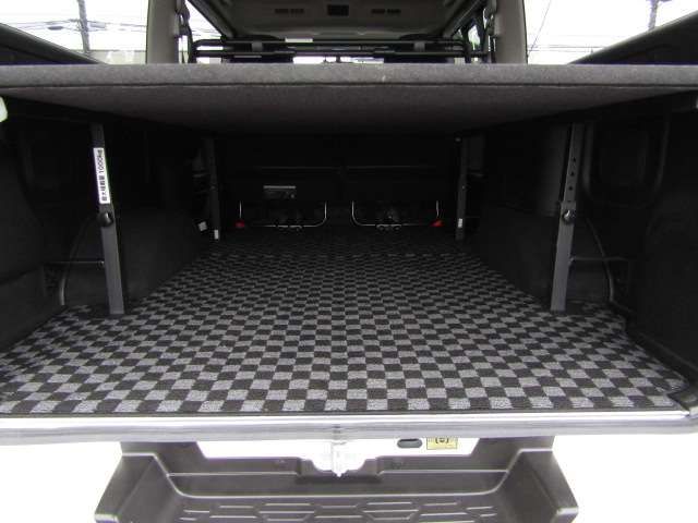 NISSAN NV350 CARAVAN 2021