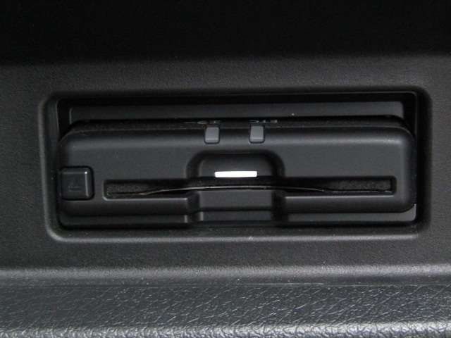 NISSAN NV350 CARAVAN 2021