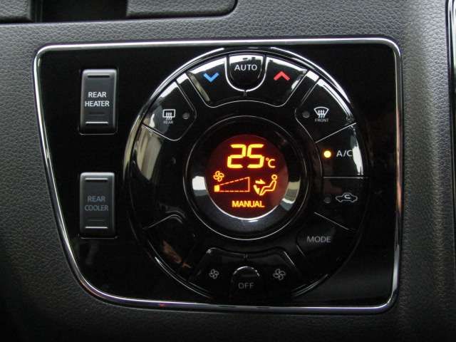 NISSAN NV350 CARAVAN 2021