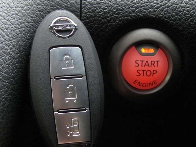 NISSAN NV350 CARAVAN 2021