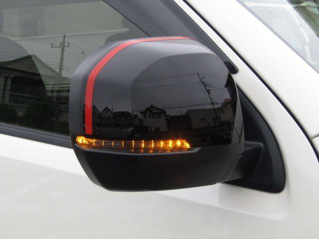 NISSAN NV350 CARAVAN 2021