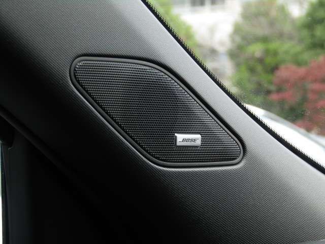 MITSUBISHI OUTLANDER 4WD 2023