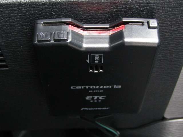 MITSUBISHI OUTLANDER 4WD 2023