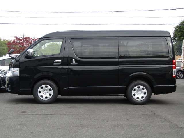 TOYOTA HIACE wagon 2025