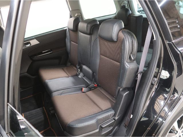 SUBARU EXIGA CROSSOVER 7 2016