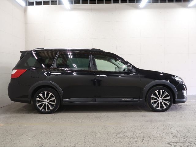 SUBARU EXIGA CROSSOVER 7 2016