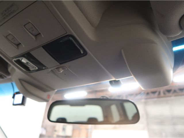 SUBARU EXIGA CROSSOVER 7 2016