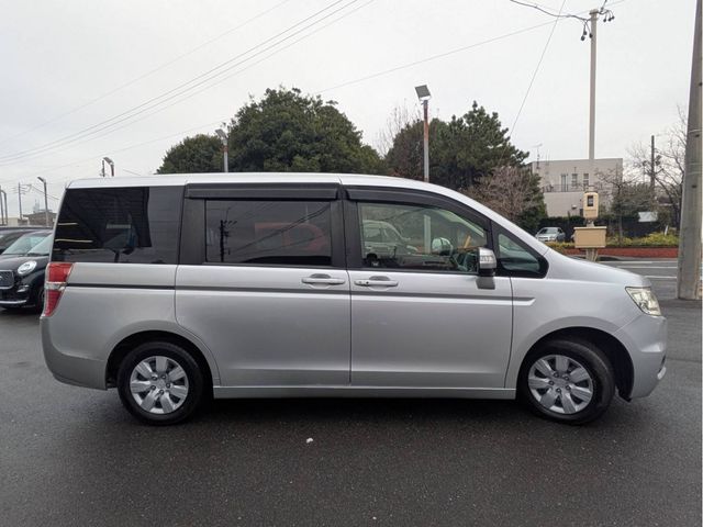 HONDA STEPWAGON 4WD 2012