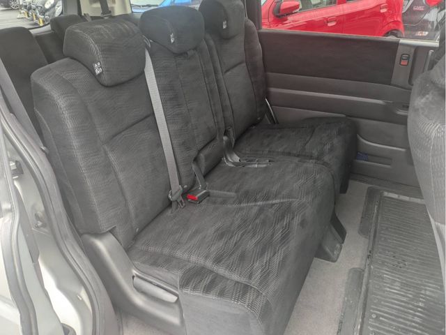 HONDA STEPWAGON 4WD 2012